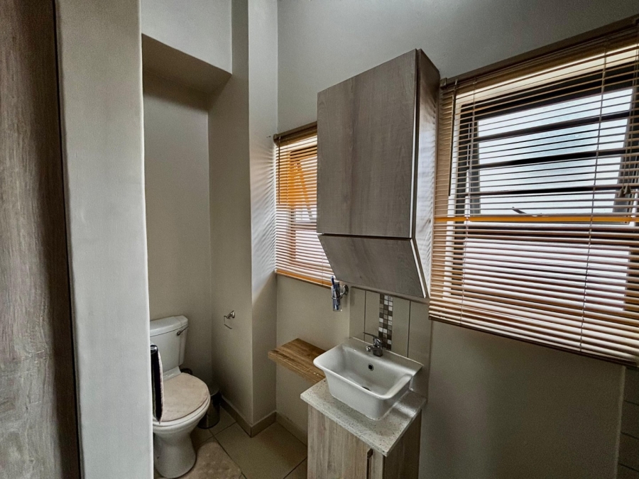 To Let 3 Bedroom Property for Rent in Waterkloof A H North West